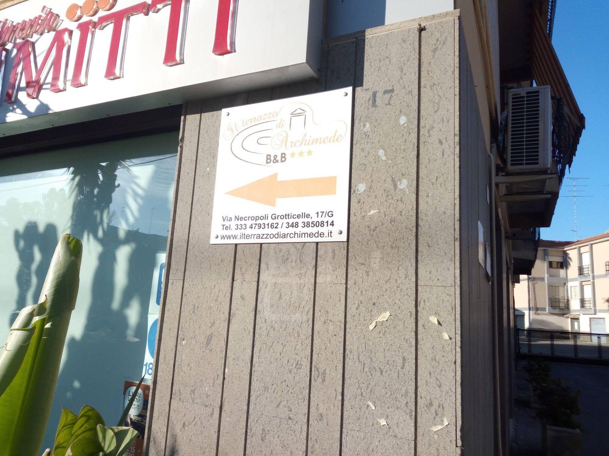 Affittacamere Il Terrazzo Di Archimede Syrakus Exterior foto